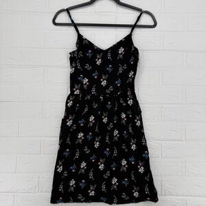 H&M Divided Floral Mini Dress Women Size 6 Black Sleeveless Smocked Back Summer
